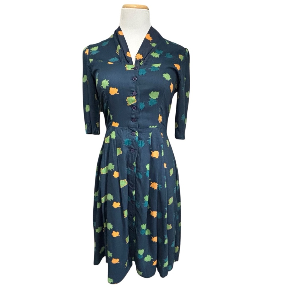 Emily & Fin Fall Leaves Print Dress Size S